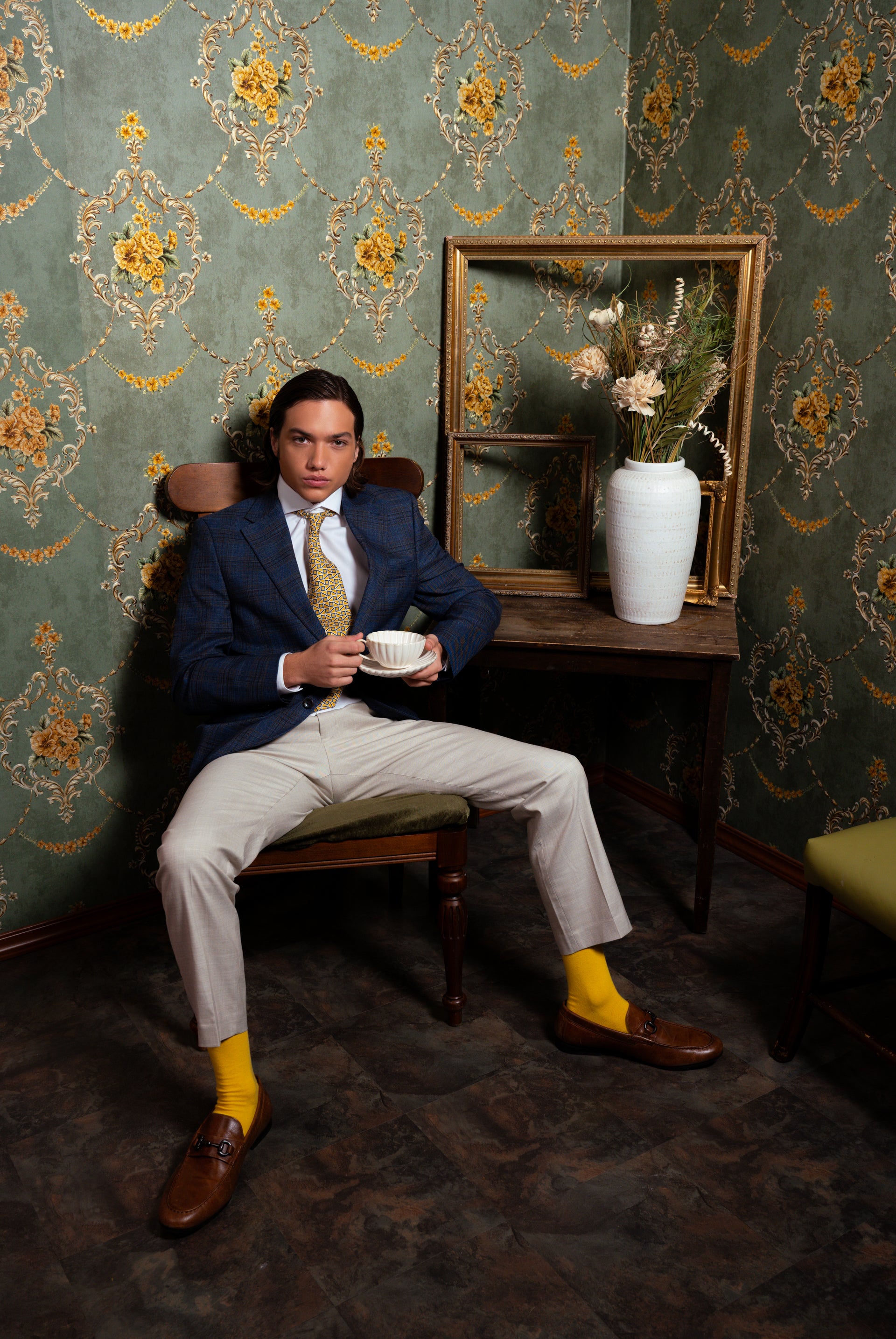 Translation missing: en.sections.video.load_video